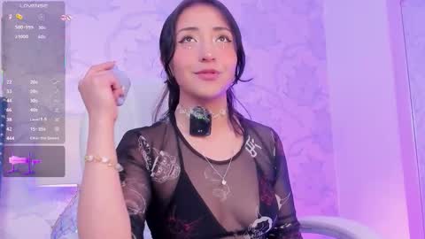  Lola Berry  online show from 03.18.26