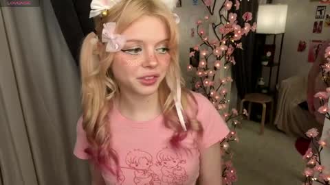 lola online show from 05.12.26