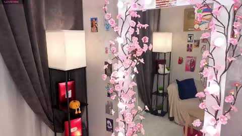 lola online show from 05.18.26
