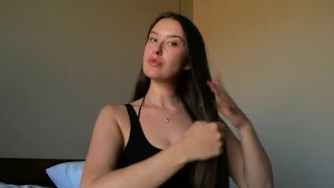 Snapshot of loladom chatting on 02.12.26 Frt Pr1ncess online show from 02.12.26