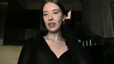 Snapshot of loladom chatting on 02.20.26 Frt Pr1ncess online show from 02.20.26