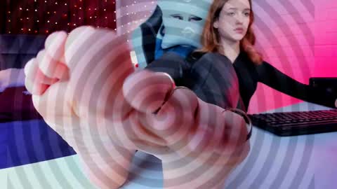 Snapshot of lolalemona chatting on 02.16.25 lolalemona online show from 02.16.25