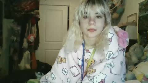 Snapshot of lolalixx6969 chatting on 12.27.24 Lola Lixx online show from 12.27.24