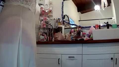 Lola Lixx online show from 02.02.26