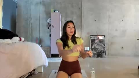 Snapshot of lolalovu349 chatting on 12.05.25 lex lex online show from 12.05.25