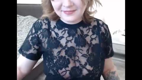 Snapshot of lolamyr chatting on 02.16.26 kiss online show from 02.16.26