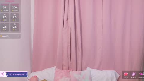 Snapshot of lolayun chatting on 10.29.25 Lola online show from 10.29.25