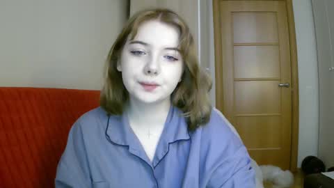 Snapshot of lollylol11 chatting on 02.04.25 Lilly online show from 02.04.25