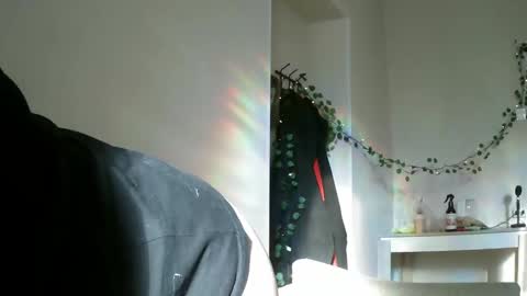 Snapshot of lollylol11 chatting on 02.16.25 Lilly online show from 02.16.25