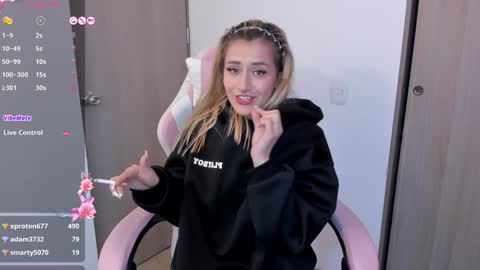 Lolly online show from 12.31.24