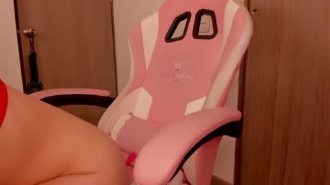 Lolly online show from 02.18.25