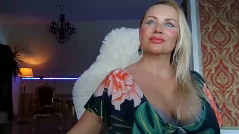 Roxy online show from 12.26.24