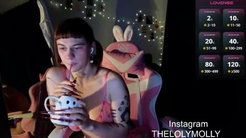 Molli online show from 01.18.25