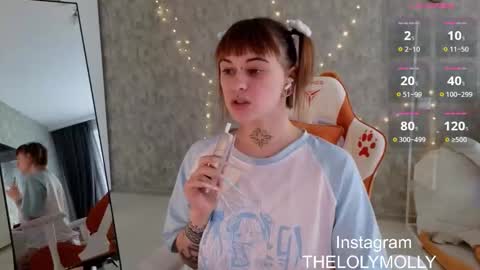 Molli online show from 09.23.25