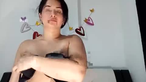 estehfania online show from 06.27.26