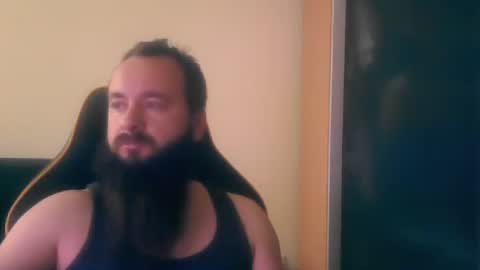 london_man1988 online show from 10.23.25