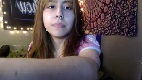 Snapshot of londonray chatting on 06.15.26 londonray online show from 06.15.26