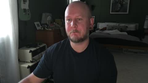 Snapshot of lone_string chatting on 03.26.26 Lone online show from 03.26.26