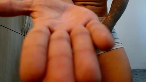 lonelydick2002 online show from 02.19.26