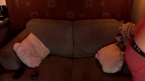 lonewolfgarage online show from 12.25.24