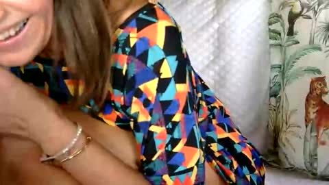 Cutenurse91 online show from 10.15.25