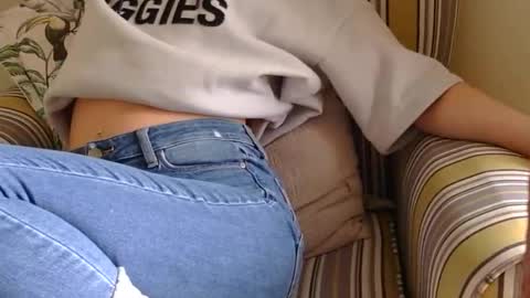 Snapshot of longlegstammy chatting on 05.19.26 Cutenurse91 online show from 05.19.26
