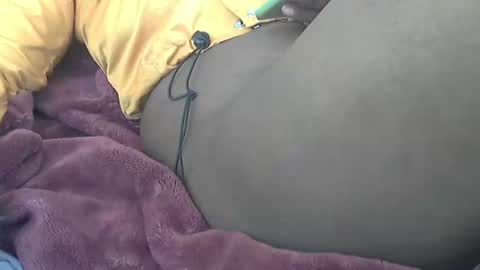 Longlip30 online show from 09.11.25