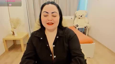 Nina online show from 02.17.26