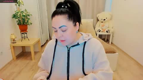 Nina online show from 04.03.26