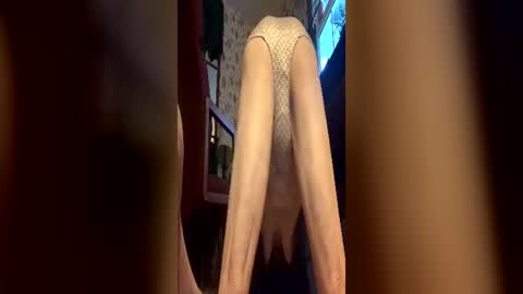 Snapshot of looker8583 chatting on 06.26.26 Ladyboy online show from 06.26.26