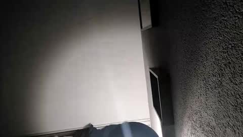 Snapshot of loolaunshaved chatting on 03.27.26 loolaunshaved online show from 03.27.26