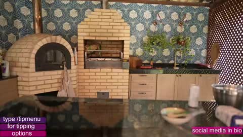 Snapshot of loollypop24 chatting on 03.04.25 Chaturbatexxjessica online show from 03.04.25