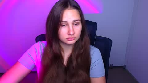 Lora online show from 10.03.25