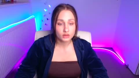 Lora online show from 10.17.25