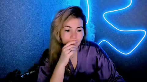 Lora online show from 01.06.26