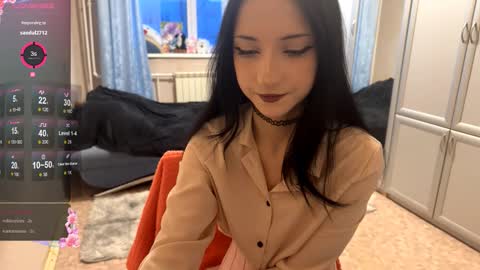 Hello there im Luna Im new here Lets have fun online show from 02.04.26