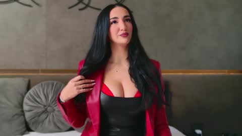 Miss online show from 11.06.25