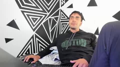 Snapshot of lord_apolo chatting on 10.24.25 Apolo online show from 10.24.25