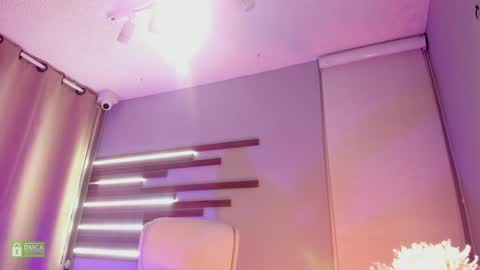 Deborah Daz online show from 01.18.25