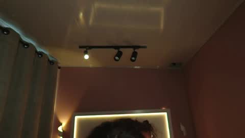 Deborah Daz online show from 10.18.25