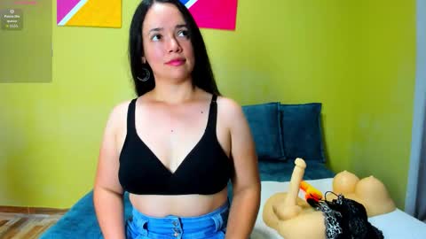 Loren Grey online show from 11.02.25