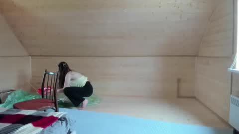Snapshot of lorelea_cute chatting on 05.12.26 Lorelea cute online show from 05.12.26