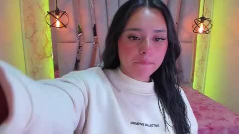 lorem_adams online show from 02.11.25