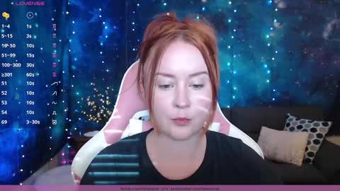 Snapshot of loremluxe chatting on 04.12.26 Lorem Luxe online show from 04.12.26