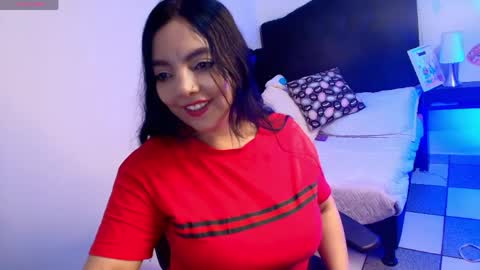 Snapshot of loren_44tits chatting on 05.15.26 Loren online show from 05.15.26