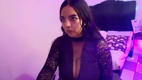 Snapshot of loren_44tits chatting on 05.24.26 Loren online show from 05.24.26
