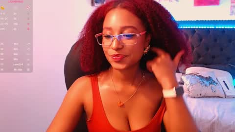 Snapshot of lorena_vieira_ chatting on 01.13.25 Lorena Vieira online show from 01.13.25