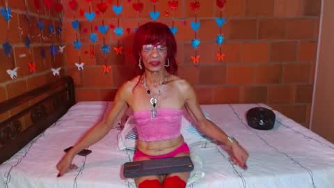 Snapshot of lorenacapelli chatting on 09.29.25 Lorena Capelli online show from 09.29.25