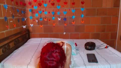 Snapshot of lorenacapelli chatting on 10.04.25 Lorena Capelli online show from 10.04.25