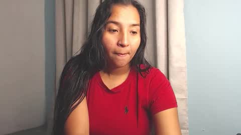 Snapshot of loretta_ chatting on 11.13.25 Loretta Gmez online show from 11.13.25